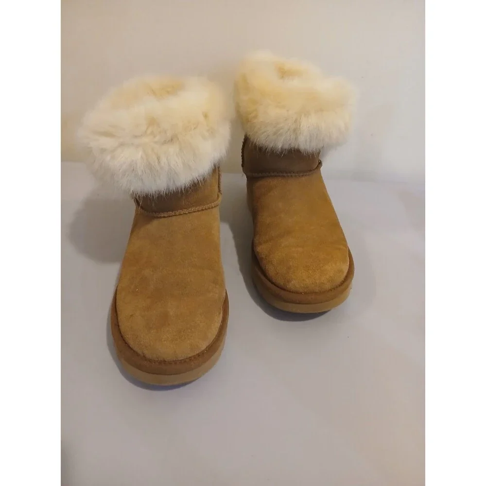 UGG Cathie Women's Fluff Fur Chestnut Boots Tan Size 7 MSRP $170